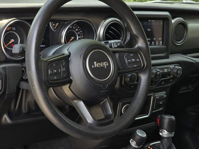 Used 2023 Jeep Wrangler Sport AWD/4WD image 14