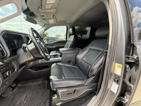 Used 2024 Ford F250 Lariat w/ Tremor Off-Road Package AWD/4WD image 27