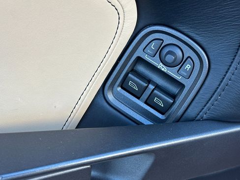 Used 2008 Aston Martin V8 Vantage Roadster image 14