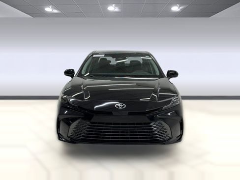 New 2026 Toyota Camry LE image 5