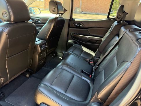 Used 2017 GMC Acadia SLT image 15