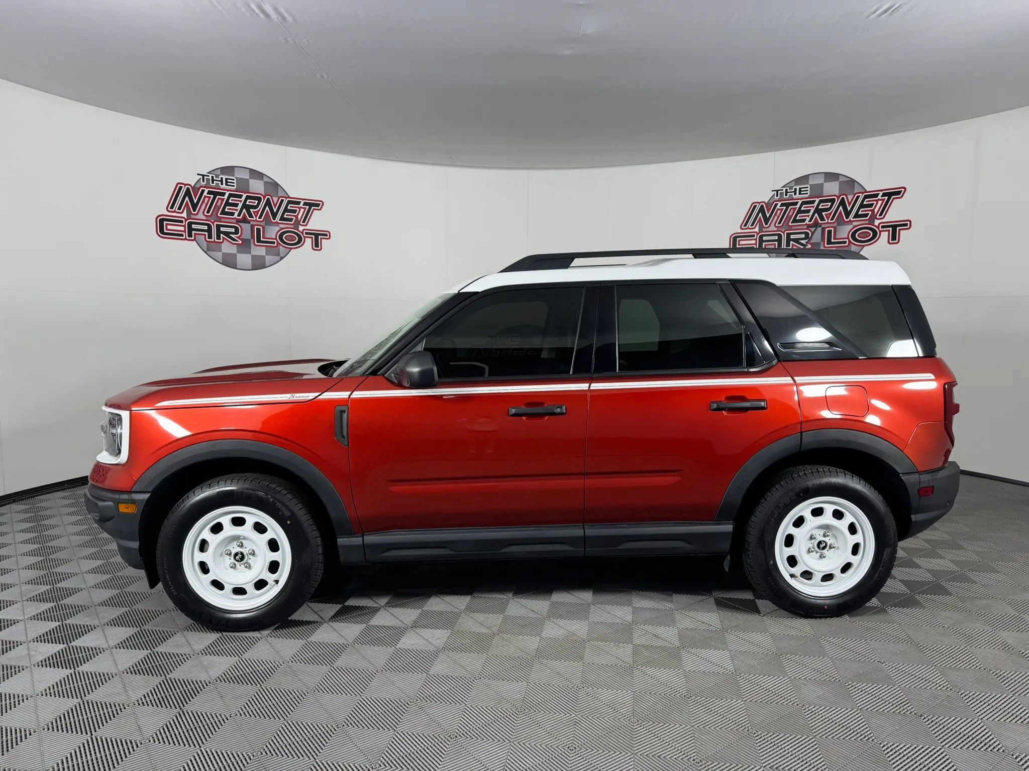 Used 2023 Ford Bronco Sport Heritage w/ Heritage Convenience Package AWD/4WD image 4