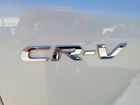 Used 2018 Honda CR-V Touring image 14