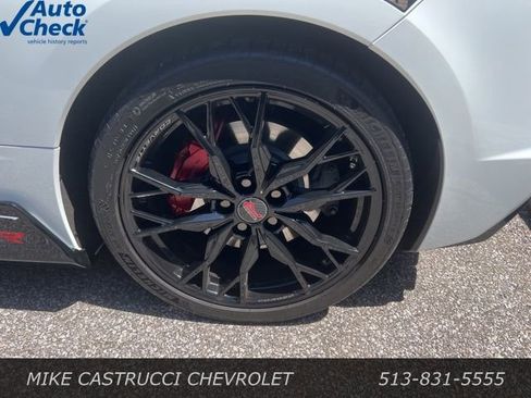Used 2024 Chevrolet Corvette Stingray Preferred Conv w/ Z51 Performance Package RWD image 5