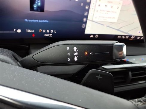 Used 2025 Buick Enclave Preferred image 23