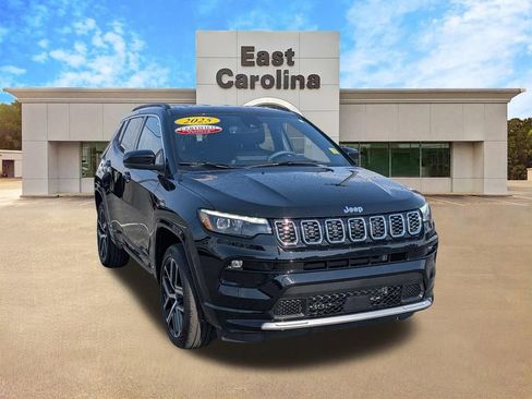 Used 2025 Jeep Compass Limited w/ Elite Group AWD/4WD image 1