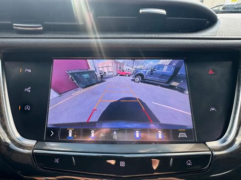 Used 2020 Cadillac XT6 Premium Luxury AWD/4WD image 16