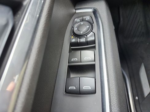 Certified 2025 GMC Sierra 2500 SLT w/ SLT Premium Package image 22