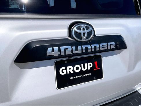 Used 2023 Toyota 4Runner TRD Off-Road image 10