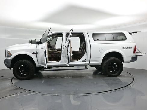 Used 2017 RAM 2500 Longhorn image 30