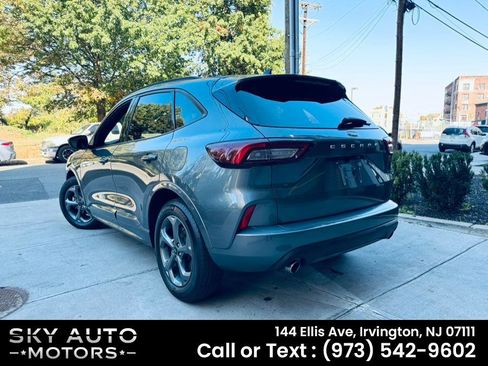 Used 2023 Ford Escape ST-Line image 6