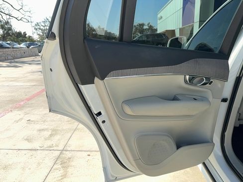 Used 2023 Volvo XC90 B6 Plus w/ Protection Package Premier image 14