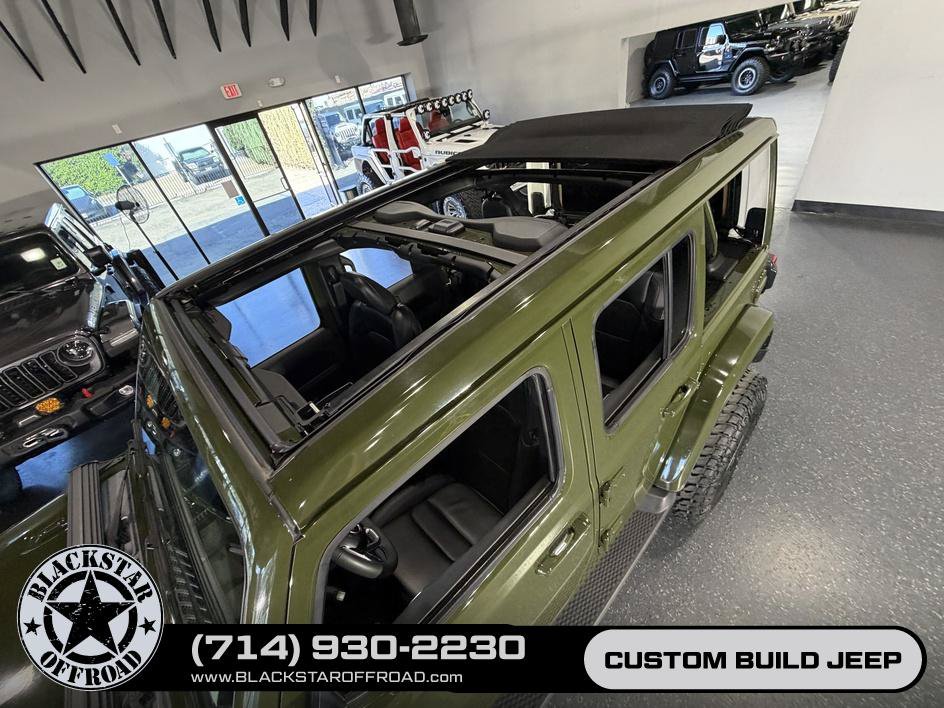 Used 2024 Jeep Wrangler High Altitude AWD/4WD image 4