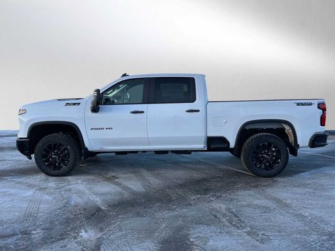 New 2026 Chevrolet Silverado 2500 LT w/ Trail Boss Package AWD/4WD image 6