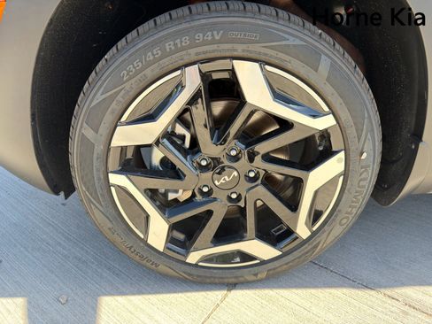 New 2026 Kia Seltos SX AWD/4WD image 8