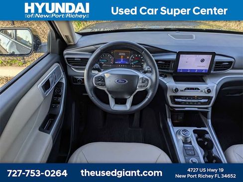 Used 2023 Ford Explorer XLT w/ Equipment Group 202A image 23