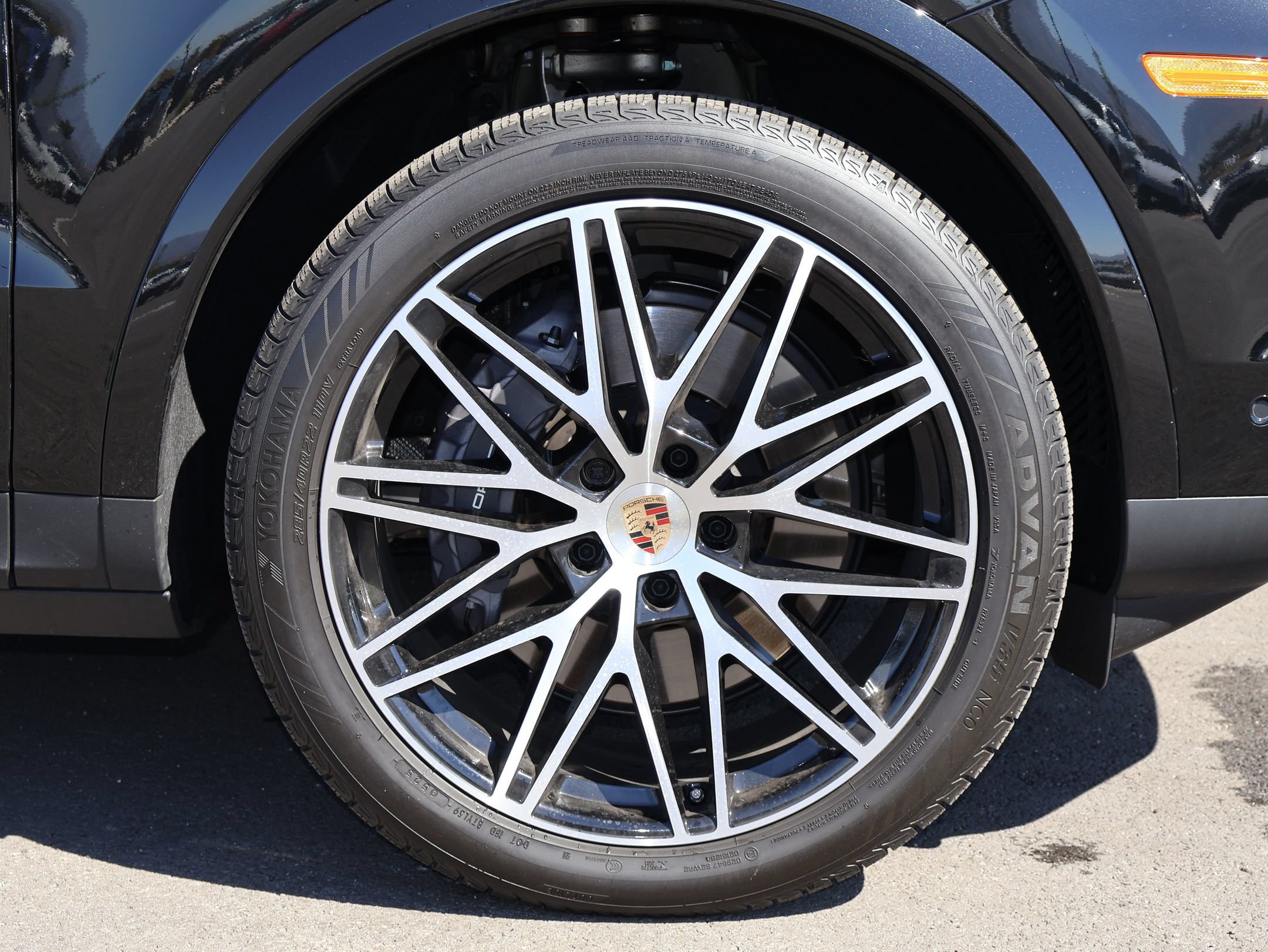 Certified 2026 Porsche Cayenne Coupe AWD/4WD image 13