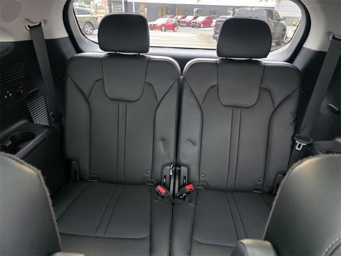 Used 2023 Kia Sorento SX Prestige image 30
