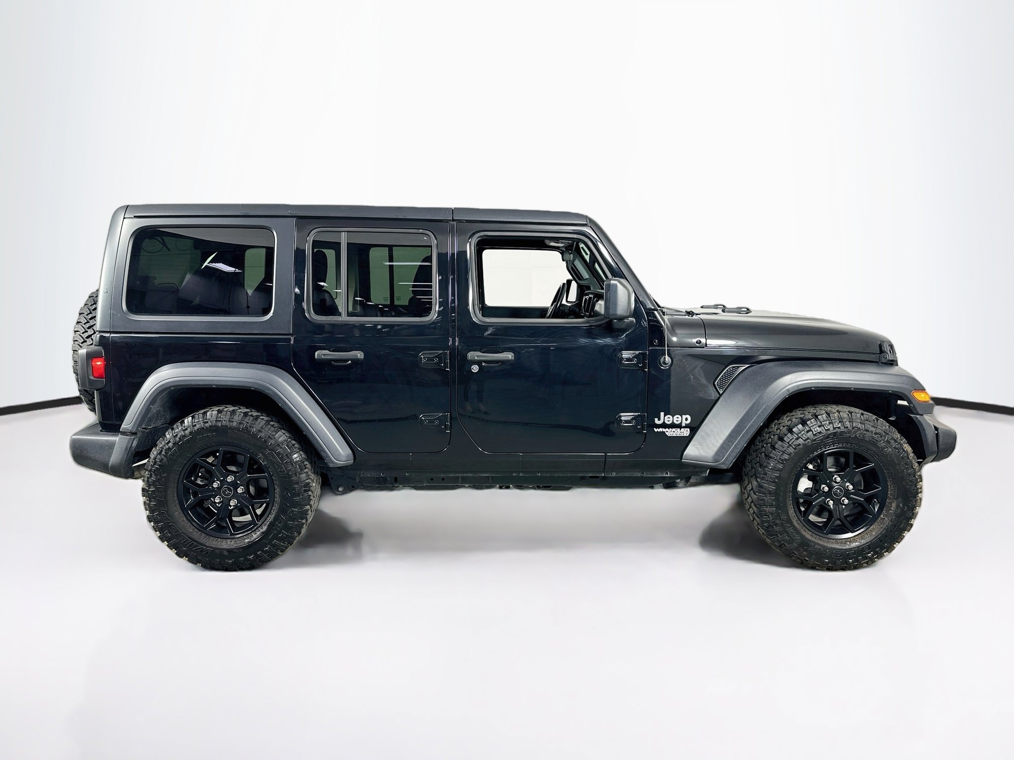 Used 2020 Jeep Wrangler Unlimited Sport S AWD/4WD image 4
