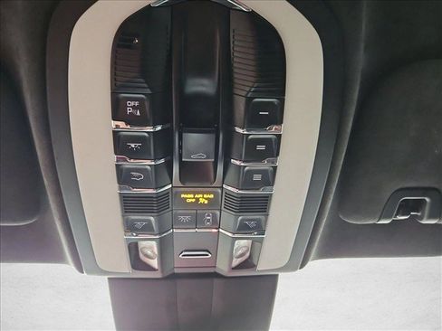 Used 2014 Porsche Panamera 4S Executive AWD/4WD image 27
