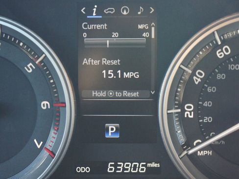 Used 2021 Toyota Land Cruiser image 4