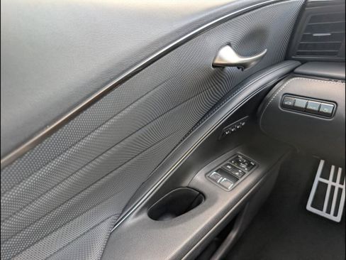 Used 2021 Lexus LC 500 Convertible w/ Touring Package RWD image 19