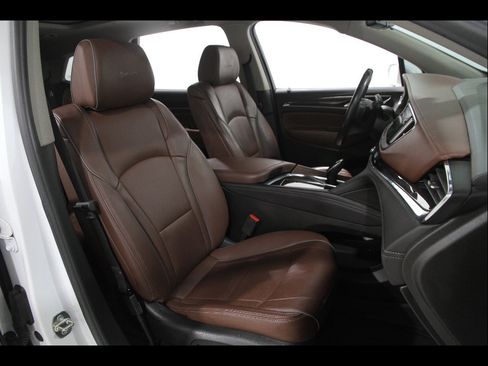 Used 2020 Buick Enclave Avenir w/ Avenir Technology Package image 20