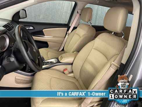 Used 2015 Dodge Journey SXT w/ Flexible Seating Group image 20