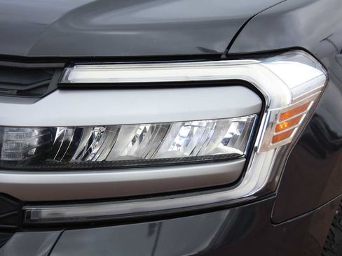 Used 2022 Ford Expedition XLT RWD image 5
