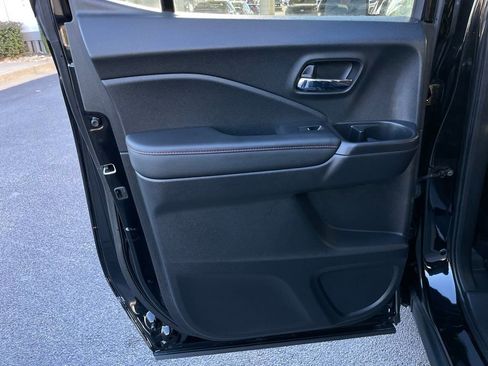 Certified 2023 Honda Ridgeline Black Edition image 39