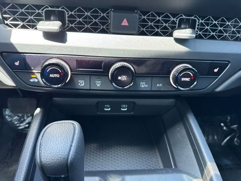 Used 2025 Honda Accord SE image 20