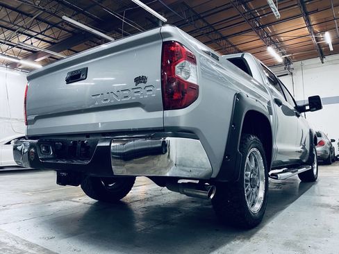 Used 2016 Toyota Tundra SR5 w/ SR5 Upgrade Package RWD image 13