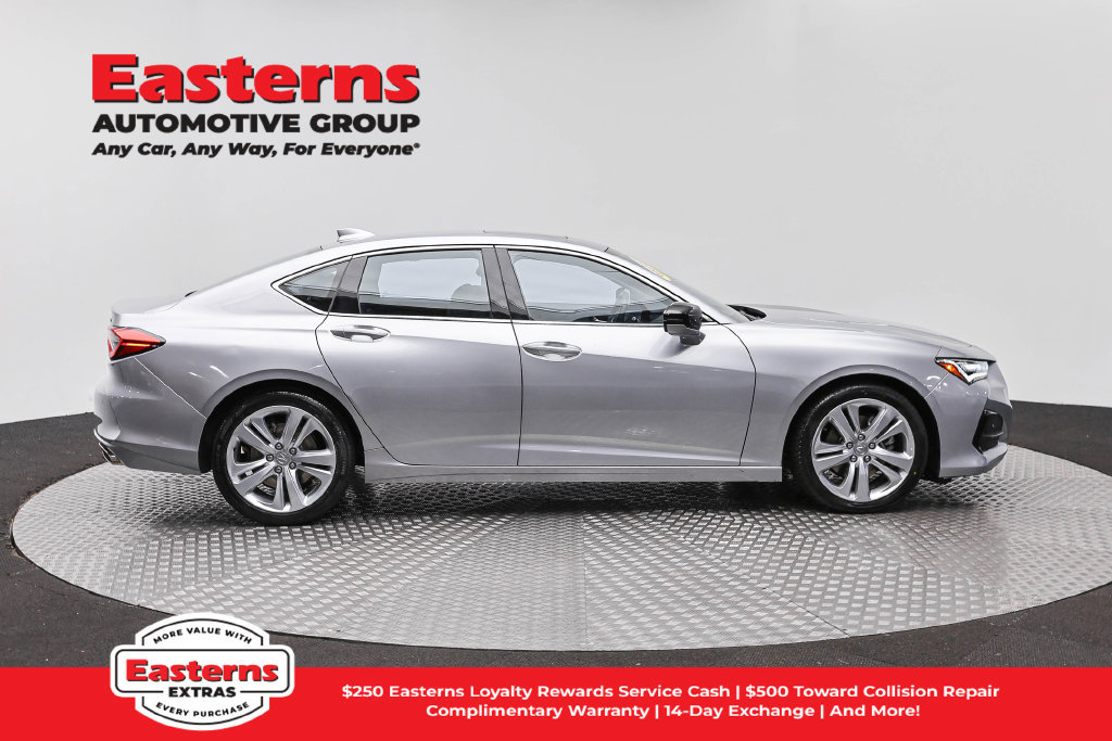 Used 2023 Acura TLX w/ Technology Package FWD image 5