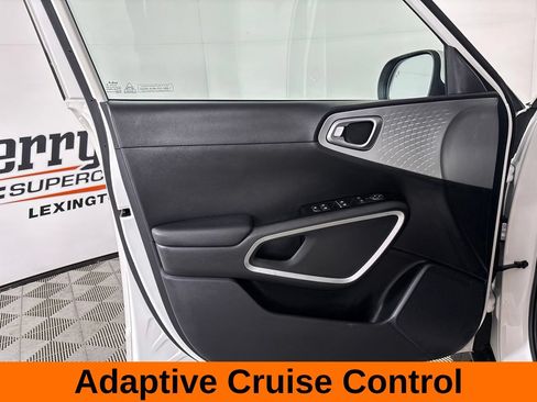 Used 2024 Kia Soul LX w/ Option Group 015 FWD image 10