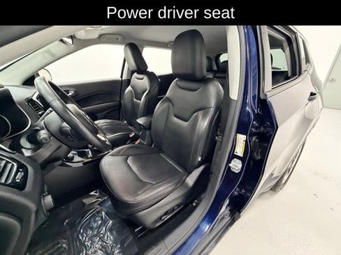 Used 2018 Jeep Compass Limited w/ Safe & Security Group AWD/4WD image 8