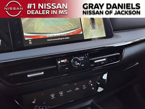 New 2026 Nissan Kicks SR w/ Cold Weather Package image 8