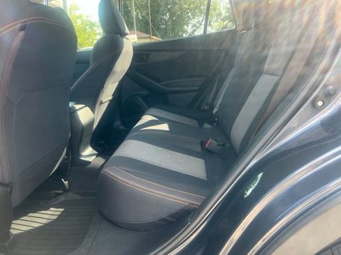Used 2020 Subaru Crosstrek 2.0i Premium AWD/4WD image 19