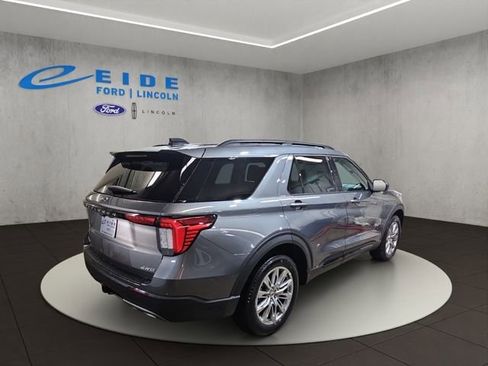 New 2026 Ford Explorer Active AWD/4WD image 5