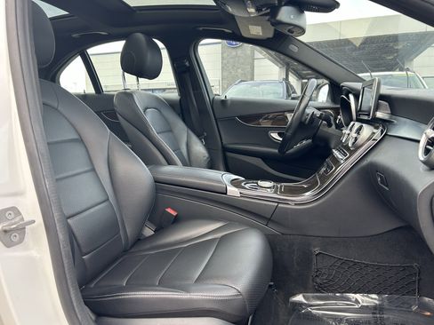 Used 2018 Mercedes-Benz C 300 4MATIC Sedan image 27