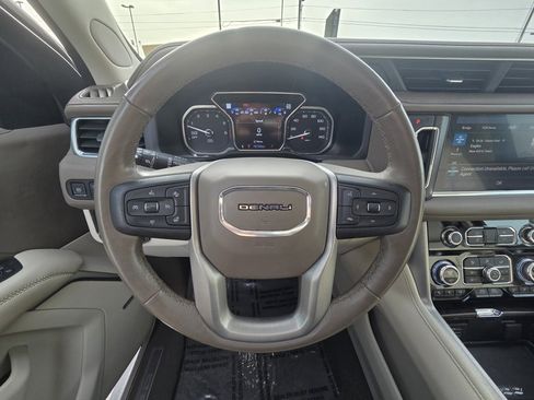 Used 2021 GMC Yukon Denali w/ Denali Ultimate Package image 14