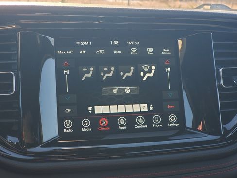 Used 2023 Dodge Durango GT image 20