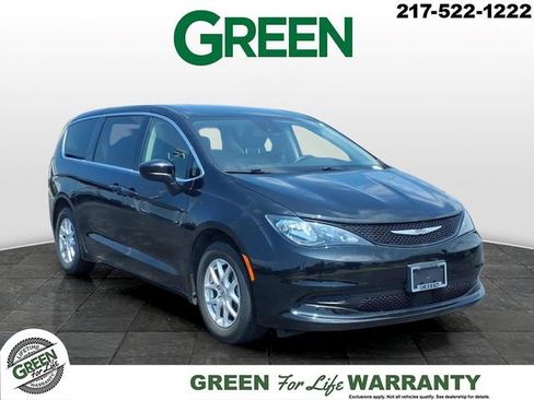 Used 2023 Chrysler Voyager LX FWD image 1