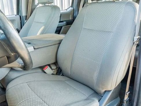 Used 2015 Ford F150 XLT w/ Equipment Group 302A Luxury image 19