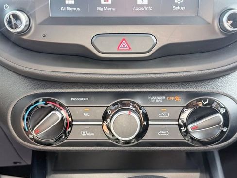 Used 2021 Kia Soul S FWD image 15