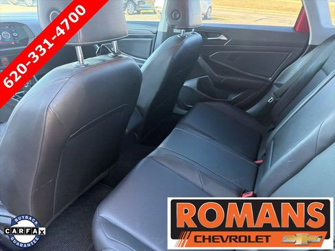 Used 2019 Volkswagen Jetta SEL image 17