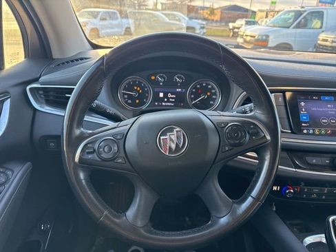 Used 2020 Buick Enclave Essence w/ Sound and Sites Package image 19