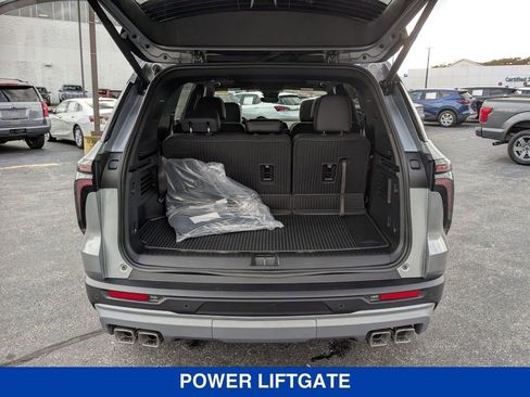 New 2026 Chevrolet Traverse LT w/ Sun and Wheel Package image 31