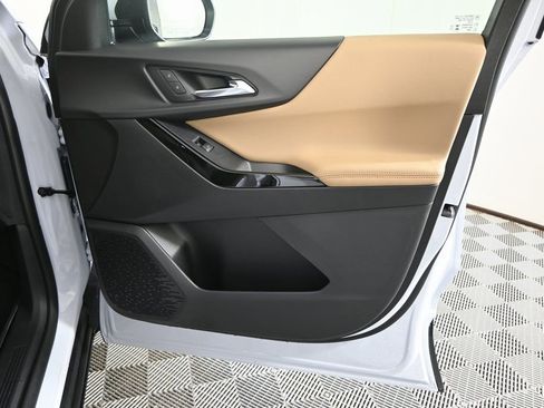 New 2026 Chevrolet Equinox ACTIV w/ Convenience Package III AWD/4WD image 12