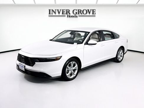 Used 2024 Honda Accord LX image 1