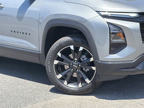 Used 2026 Chevrolet Equinox RS w/ Convenience Package III FWD image 3
